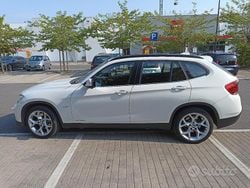 Bianco Usata 2009 BMW X1 SUV | 8000 € (Buon prezzo)
