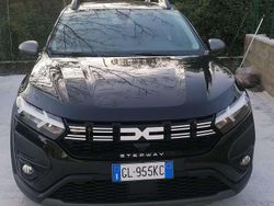 Nero Usata 2022 Dacia Sandero Expression Due volumi | 13.500 € (Buon prezzo)