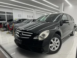 Nero Usata 2007 Mercedes R320 Monovolume | 8900 € (Buon prezzo)