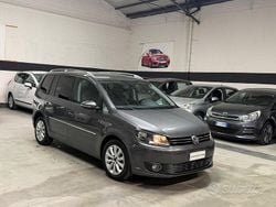 Giallo Usata 2012 VW Touran Business Monovolume | 5950 € (Buon prezzo)