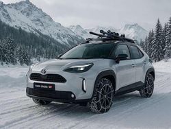 Usata 2023 Toyota Yaris Cross Sport SUV | 26.500 € (Cara)