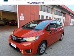 Arancione Usata 2016 Honda Jazz Comfort Due volumi | 10.900 € (Buon prezzo)