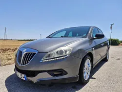 Usata 2010 Lancia Delta Tre volumi | 1799 € (Ottimo prezzo)