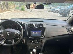 Blu/azzurro Usata 2018 Dacia Sandero Stepway Due volumi | 9000 € (Buon prezzo)
