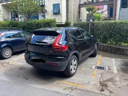 Usata 2018 Volvo XC40 Business Edition SUV | 17.500 € (Ottimo prezzo)