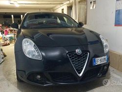 Nero Usata 2010 Alfa Romeo Giulietta Tre volumi | 3500 € (Super prezzo)