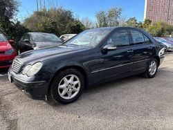 Blu Usata 2002 Mercedes C200 Elegance Tre volumi | 1999 € (Super prezzo)