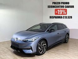 Stonewashed blue Usata 2024 VW ID.7 Pro Station wagon | 56.600 €