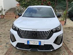 Usata 2024 Peugeot 2008 Allure SUV | 20.500 €