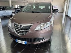 Grigio Usata 2015 Lancia Ypsilon Gold Due volumi | 5700 € (Buon prezzo)