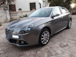 Grigio Usata 2014 Alfa Romeo Giulietta Tre volumi | 7000 € (Buon prezzo)