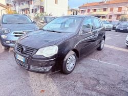 Nero Usata 2007 VW Polo Comfortline Tre volumi | 1990 € (Ottimo prezzo)