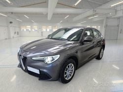 Grigio Usata 2019 Alfa Romeo Stelvio Business SUV | 19.999 € (Buon prezzo)