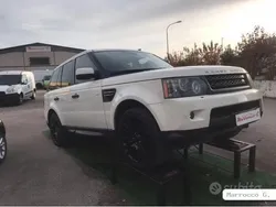 Nessuno(met.) Usata 2010 Land Rover Range Rover Autobiography SUV | 17.900 € (Molto cara)