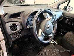 Grigio Usata 2013 Toyota Yaris Lounge Tre volumi | 8400 €