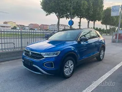 Blu Usata 2023 VW T-Roc Life SUV | 23.990 € (Buon prezzo)