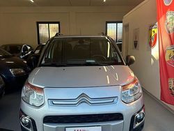 Grigio Usata 2017 Citroën C3 Picasso Exclusive Monovolume | 7450 € (Buon prezzo)