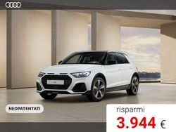 Bianco ghiacciaio metallizzato nero mito Nuova 2025 Audi A1 Comfort Tre volumi | 31.300 € (Buon prezzo)