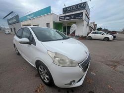Bianco Usata 2012 Peugeot 208 Active Due volumi | 3500 € (Super prezzo)