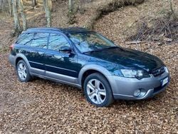Usata 2004 Subaru Outback Station wagon | 12.500 €