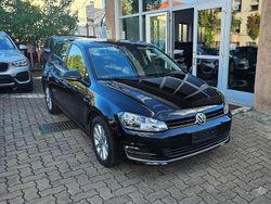 Nero Usata 2016 VW Golf VII LOUNGE Tre volumi | 16.800 € (Buon prezzo)