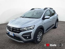 Grigio Usata 2022 Dacia Sandero Comfort Due volumi | 14.900 € (Cara)