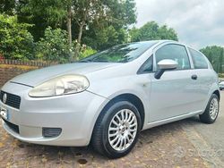 Usata 2011 Fiat Grande Punto Due volumi | 6500 € (Molto cara)