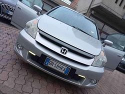 Argento Usata 2007 Honda Stream ES Monovolume | 2990 €