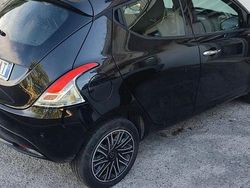 Nero Usata 2019 Lancia Ypsilon Due volumi | 9700 € (Ottimo prezzo)