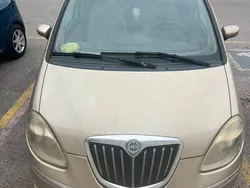 Usata 2004 Lancia Musa Monovolume | 1500 € (Super prezzo)