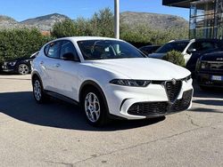 Bianco Usata 2023 Alfa Romeo Tonale Super SUV | 26.500 € (Buon prezzo)
