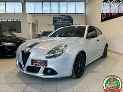Azzurro Usata 2014 Alfa Romeo Giulietta Quadrifoglio Verde Tre volumi | 13.900 € (Cara)