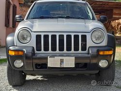 Grigio Usata 2002 Jeep Cherokee Sport SUV | 6000 € (Buon prezzo)