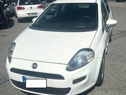 Bianco Usata 2017 Fiat Punto Street Tre volumi | 5900 € (Buon prezzo)