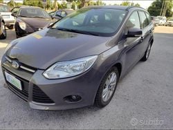 Grigio Usata 2012 Ford Focus S Station wagon | 5900 € (Molto cara)