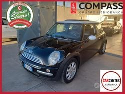 Nero Usata 2003 Mini Cooper Due volumi | 2990 € (Buon prezzo)
