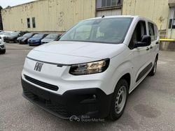 Bianco(met.) Nuova 2025 Fiat Doblò Monovolume | 21.990 €