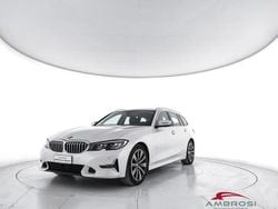 Bianco Usata 2021 BMW 320 Luxury Line Station wagon | 25.900 € (Super prezzo)