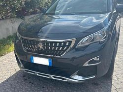 Blu Usata 2018 Peugeot 3008 Tre volumi | 18.500 €
