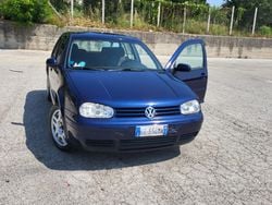 Blu Usata 2002 VW Golf IV Highline Due volumi | 1800 € (Buon prezzo)