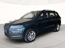 Blu lava metallizzato Usata 2021 Skoda Karoq Ambition SUV | 19.500 € (Super prezzo)