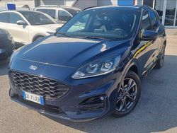Blu blazer Usata 2022 Ford Kuga ST-Line SUV | 23.000 € (Buon prezzo)
