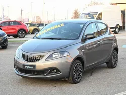 Grigio Usata 2022 Lancia Ypsilon Gold Due volumi | 11.900 € (Buon prezzo)