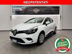 Bianco Usata 2016 Renault Clio IV Intens Tre volumi | 7499 € (Buon prezzo)