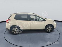 Bianco Usata 2015 Peugeot 2008 Allure SUV | 6900 € (Buon prezzo)
