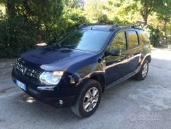 Blu Usata 2015 Dacia Duster Lauréate SUV | 8000 € (Buon prezzo)