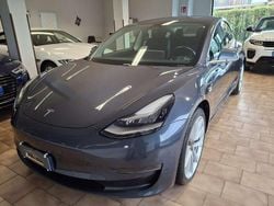 Grigio Usata 2020 Tesla Model 3 Tre volumi | 23.900 € (Ottimo prezzo)
