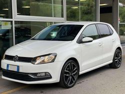 Bianco Usata 2015 VW Polo Comfortline Tre volumi | 6950 € (Buon prezzo)