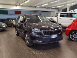 Nero Usata 2023 Skoda Karoq Executive SUV | 26.700 € (Buon prezzo)