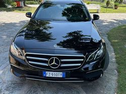 Nero Usata 2019 Mercedes E300 Premium Plus Station wagon | 33.000 € (Buon prezzo)